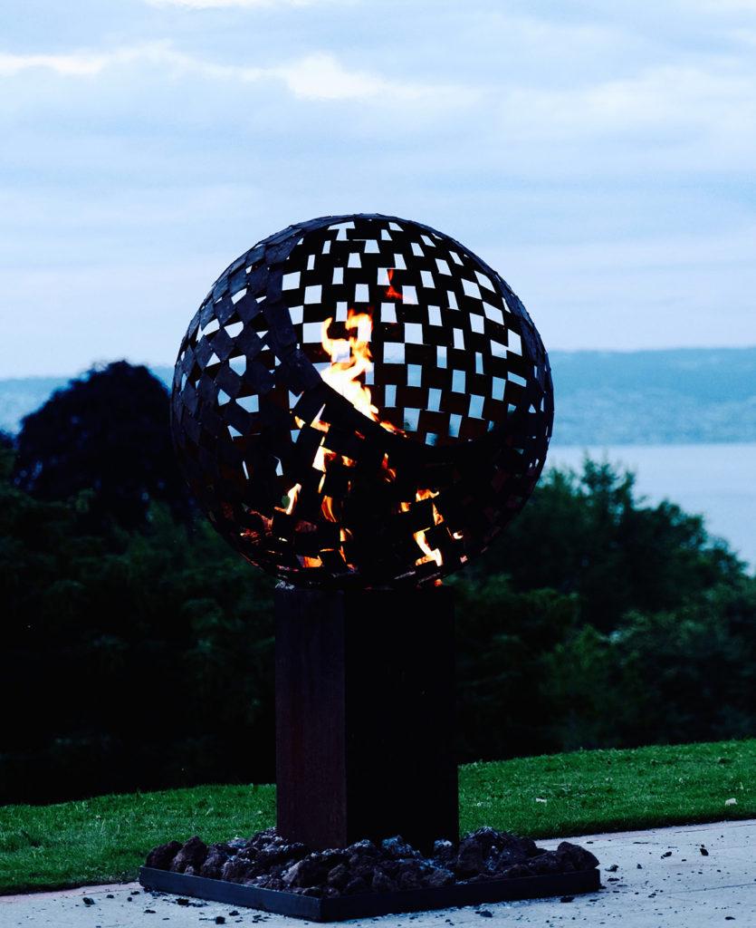 Feuerball beim Hotel Ermitage Evian in Frankreich